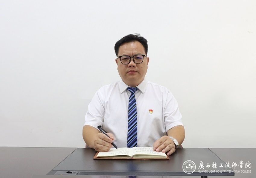 莫春敏.jpg